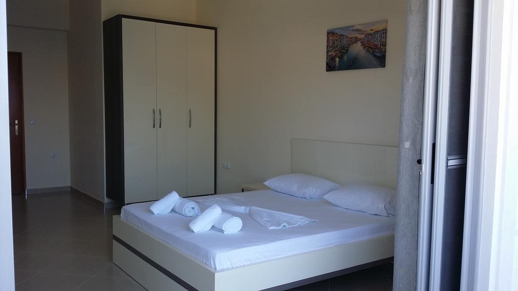 Bill'S Apartments ซารานเดอ ภายนอก รูปภาพ