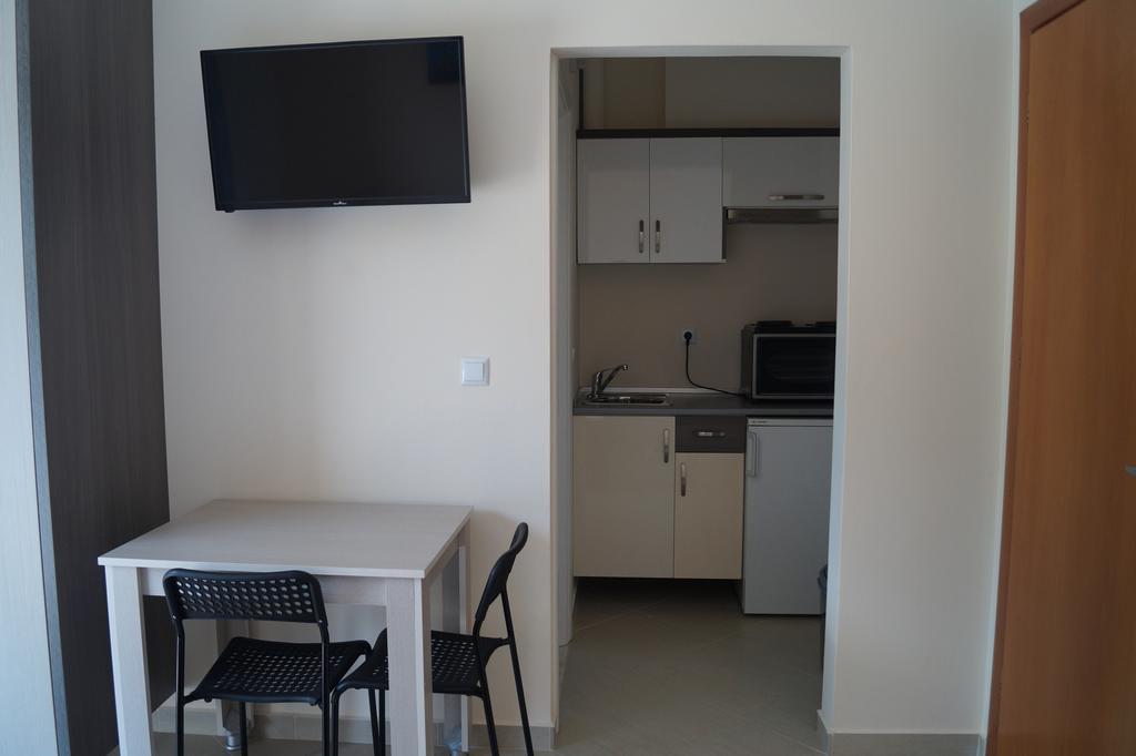 Bill'S Apartments ซารานเดอ ภายนอก รูปภาพ