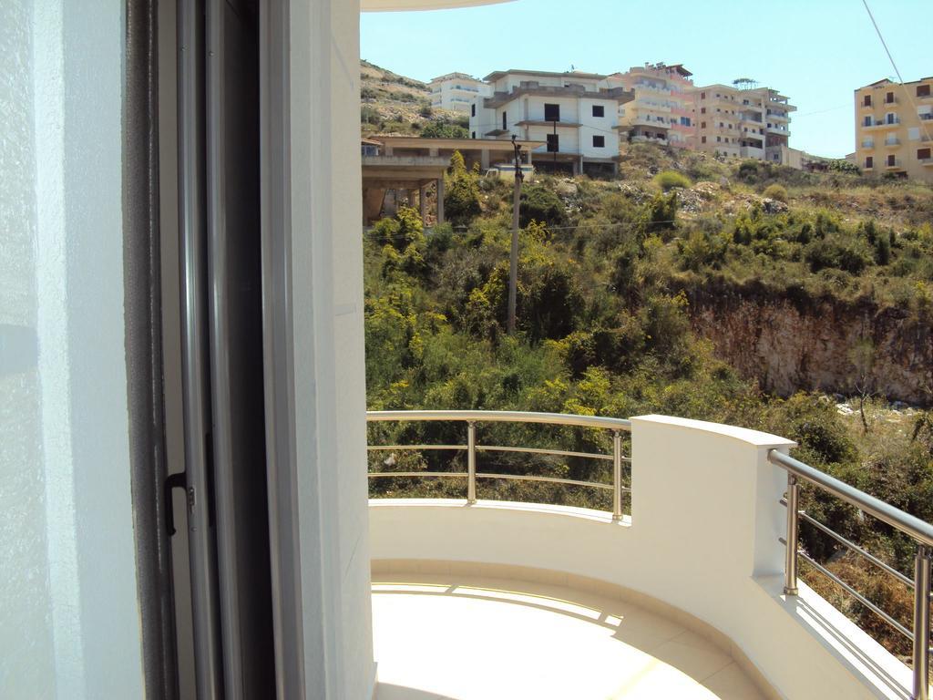 Bill'S Apartments ซารานเดอ ภายนอก รูปภาพ